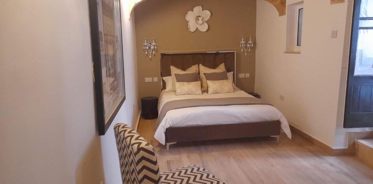 Casal Annunzia Boutique Accomodation 타르신 외부 사진