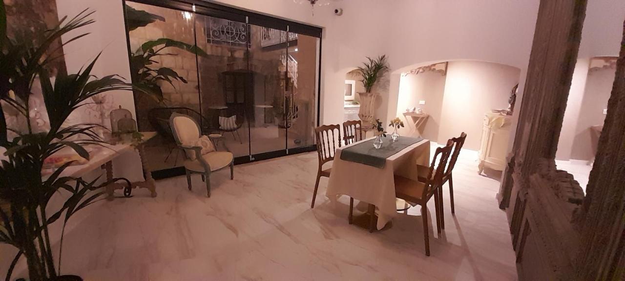 Casal Annunzia Boutique Accomodation 타르신 외부 사진