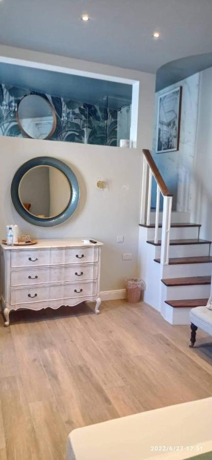 Casal Annunzia Boutique Accomodation 타르신 외부 사진